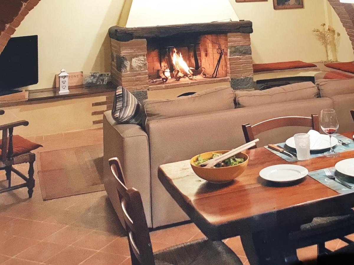 Podere Piazza Siena Ngoại thất bức ảnh